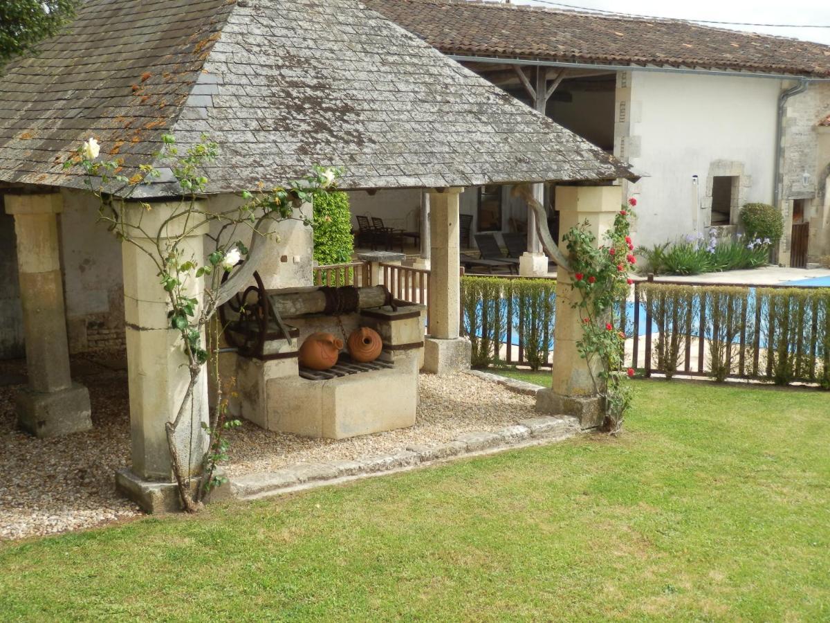 Le Petit Souhait & Le Verger Gourvillette Exterior foto